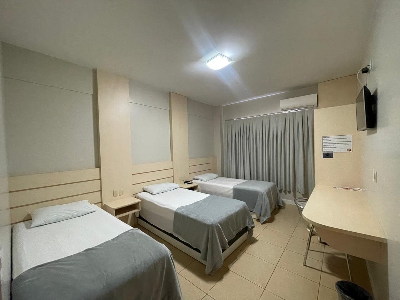 Apartamento Triplo Solteiro